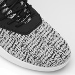 Deross Low-Top Runner // Black + White + Grey (US: 9)