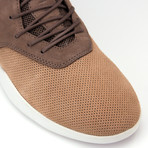 Deross Low-Top Runner // Cement (US: 10.5)