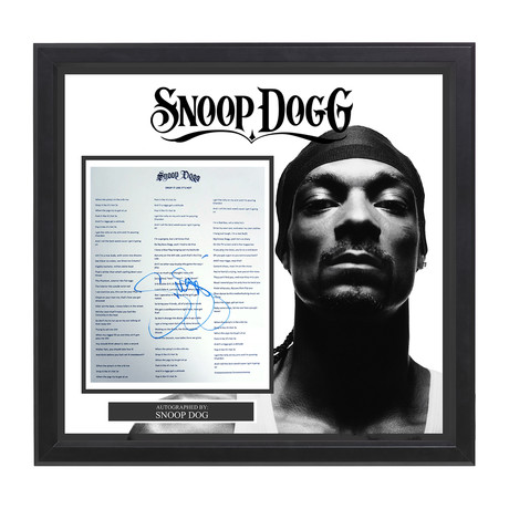 Snoop Dogg // "Drop It Like Its Hot"