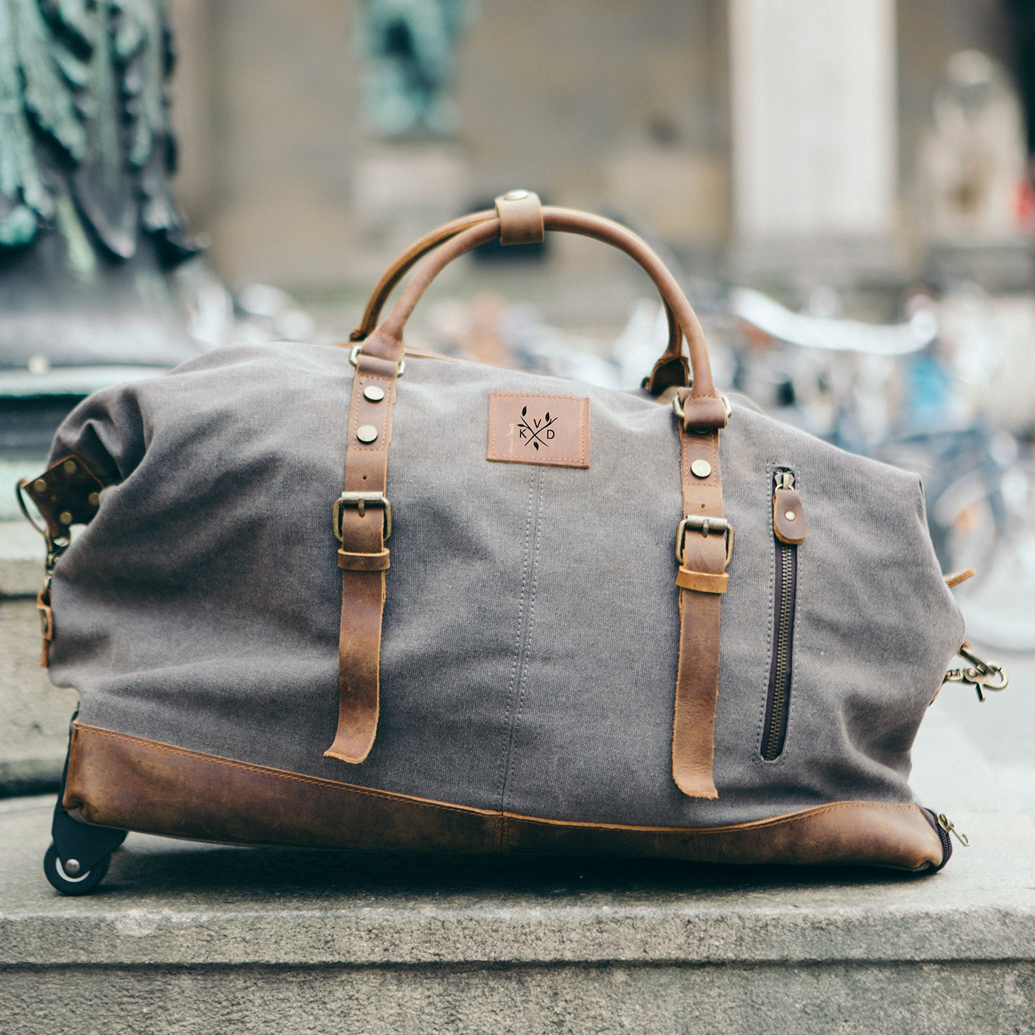Humber Travel Holdall Bag // Grey - KOVERED - Touch of Modern