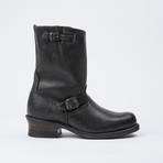 Engineer 12R // Black (US: 7)