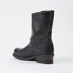 Engineer 12R // Black (US: 7)