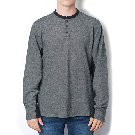 Kade Long-Sleeve Henley // Black (S)