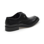 Aslan Stitched Derby // Black (Euro: 40)