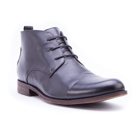 Luton Boot // Black (US: 8)