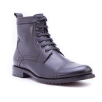 Vron Boot // Black (US: 8)