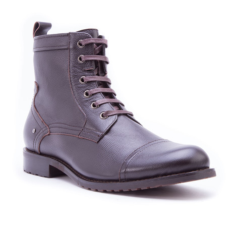 Vron Boot // Brown (US: 8)