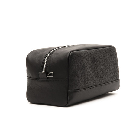 One-Zip Beauty Bag // Black