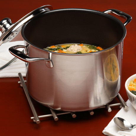 Nonstick Clad // Stock Pot + Lid