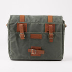 Pigeon Sling Bag // Vine Green