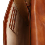 Large Messenger // Tan