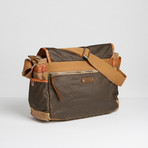 Tapa Messenger // Brown