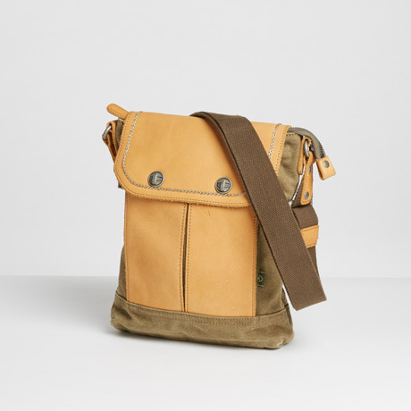 Valley River Canvas Crossbody Bag // Olive