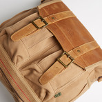 Turtle Ridge Large Crossbody // Camel