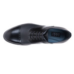 Medallion Cap Toe Oxford // Black (Euro: 43)