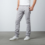 Mill Chino // Silver Grey (31WX32L)