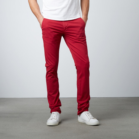 Highfield Chino // Bordeaux (29WX32L)