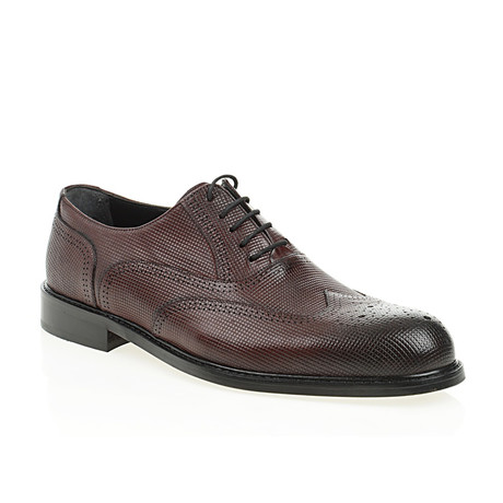 Fully Emboseed Oxford // Claret Red (Euro: 40)