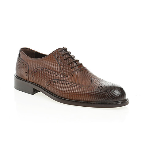 Fully Emboseed Oxford // Tobacco (Euro: 40)