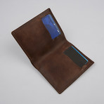 Carbon Classic // Chestnut Brown