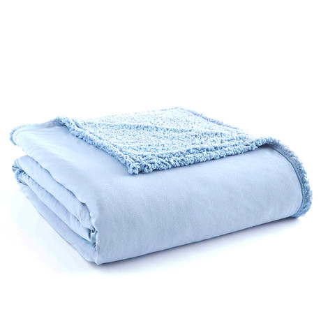 Micro Flannel Reversing Sherpa Blanket // Wedgwood (Twin)