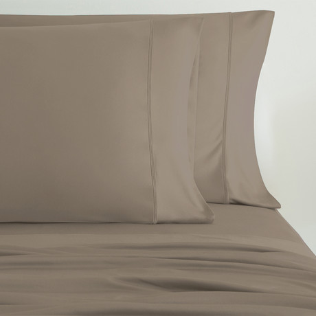 Experience Collection // Taupe (Standard Pillowcases)