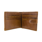 Alton Bifold Wallet // Cuero