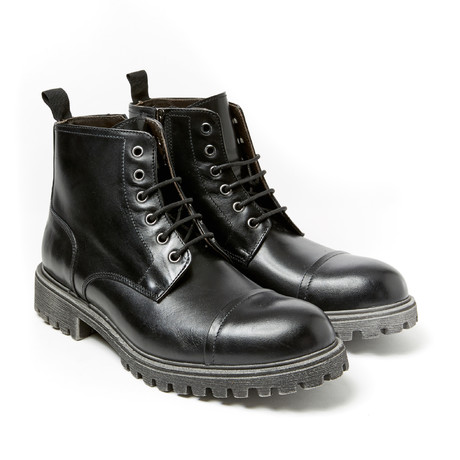 Toe Cap Derby Ankle Boot // Black (Euro: 40)
