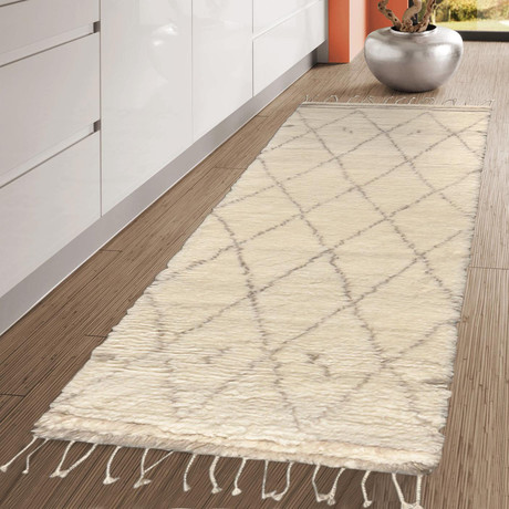 Hand-Knotted Wool Runner // PLW-01 // Ivory (6'0"L x 2'7"W)