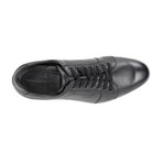 Perforated Lace-Up Sneaker // Black (Euro: 40)