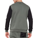 Contender Sweater // Army (S)