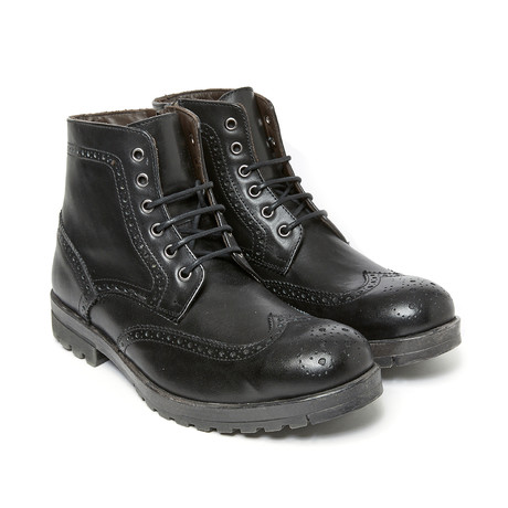 Wing-Tip Derby Boot // Black (Euro: 40)