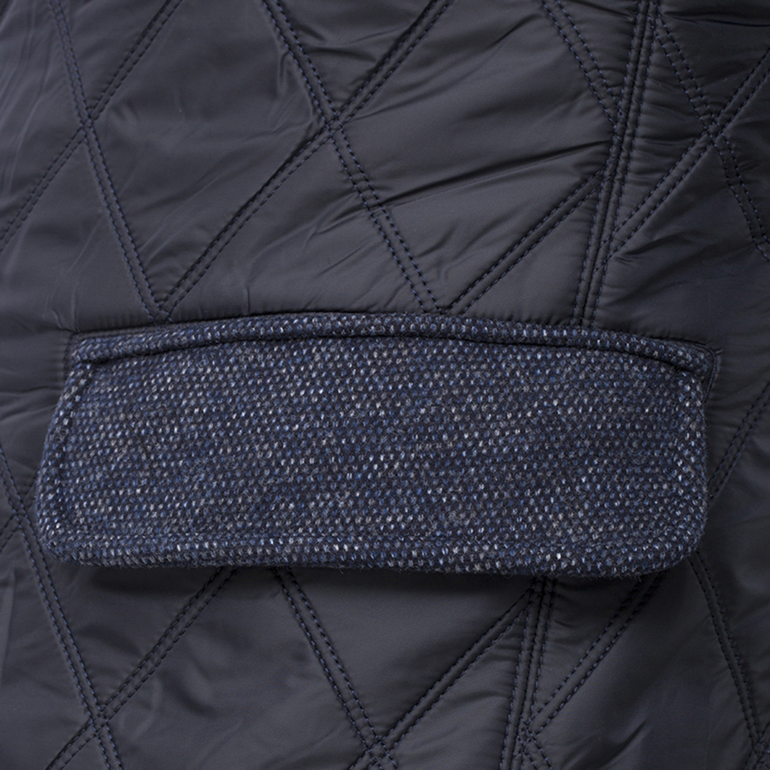 Armani Collezioni // Contrast Sleeve Quilted Puffer Blazer // Dark Blue ...