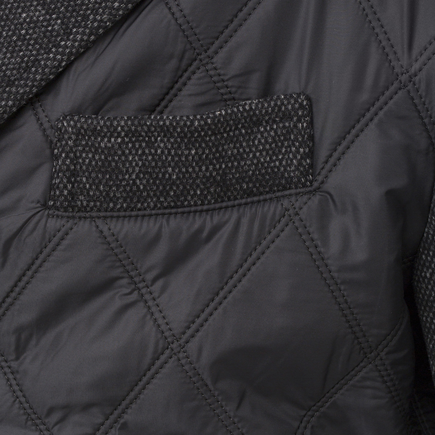 Armani Collezioni // Contrast Sleeve Quilted Puffer Blazer // Black (S ...