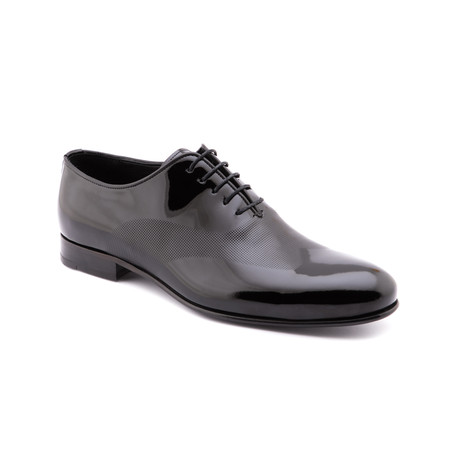 Textured Wing-Tip Oxford // Black (Euro: 40)