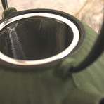 Cast Iron Teapot // 1.4 Qt // Dark Green