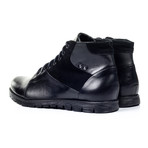 Jordan Shoe // Black (Euro: 44)