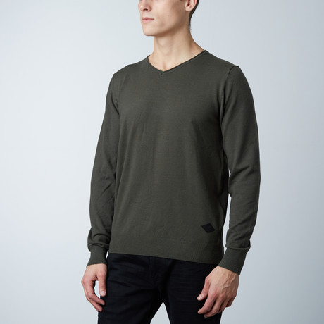 V-Neck Layering Sweater // Olive (S)