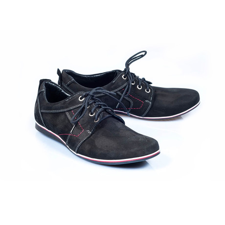 Contrast Stitched Suede Sneaker // Black (Euro: 40)