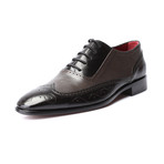 Colorblocked Intricate Perforated Wingtip Oxford // Black + Grey (Euro: 39)