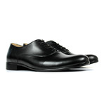 Whole Cut Oxford // Black (UK: 8)