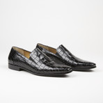 Alligator Design Textured Loafer // Black (US: 6)