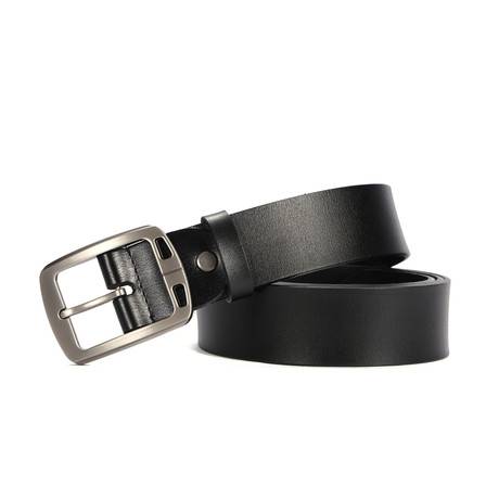 Sleek Embellished Buckle Belt // Black (34)