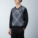 V-Neck Sweater // Grey (XL)