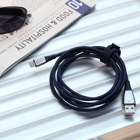 ZinCable // Lightning Cable