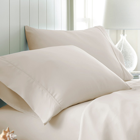 Hotel Collection // Premium Ultra Soft 2 Piece Pillowcase Set // Cream (King)