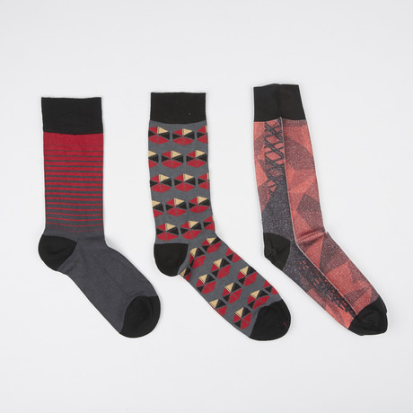 Socks // Pack of 3 // Electric Red