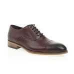 Weave Embossed Oxford // Claret Red (Euro: 41)