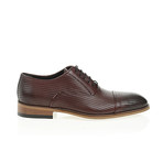 Weave Embossed Oxford // Claret Red (Euro: 41)