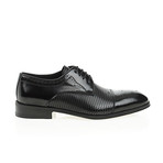Embossed + Dotted Derby // Black (Euro: 41)